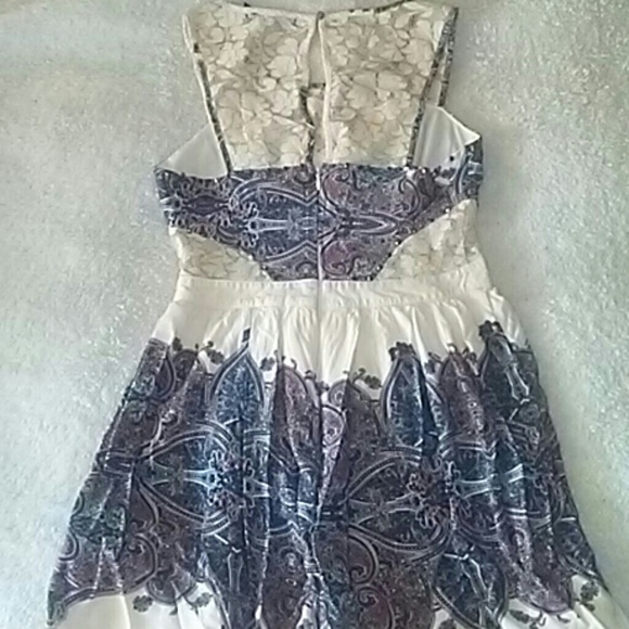 Romper - Picture 3 of 4